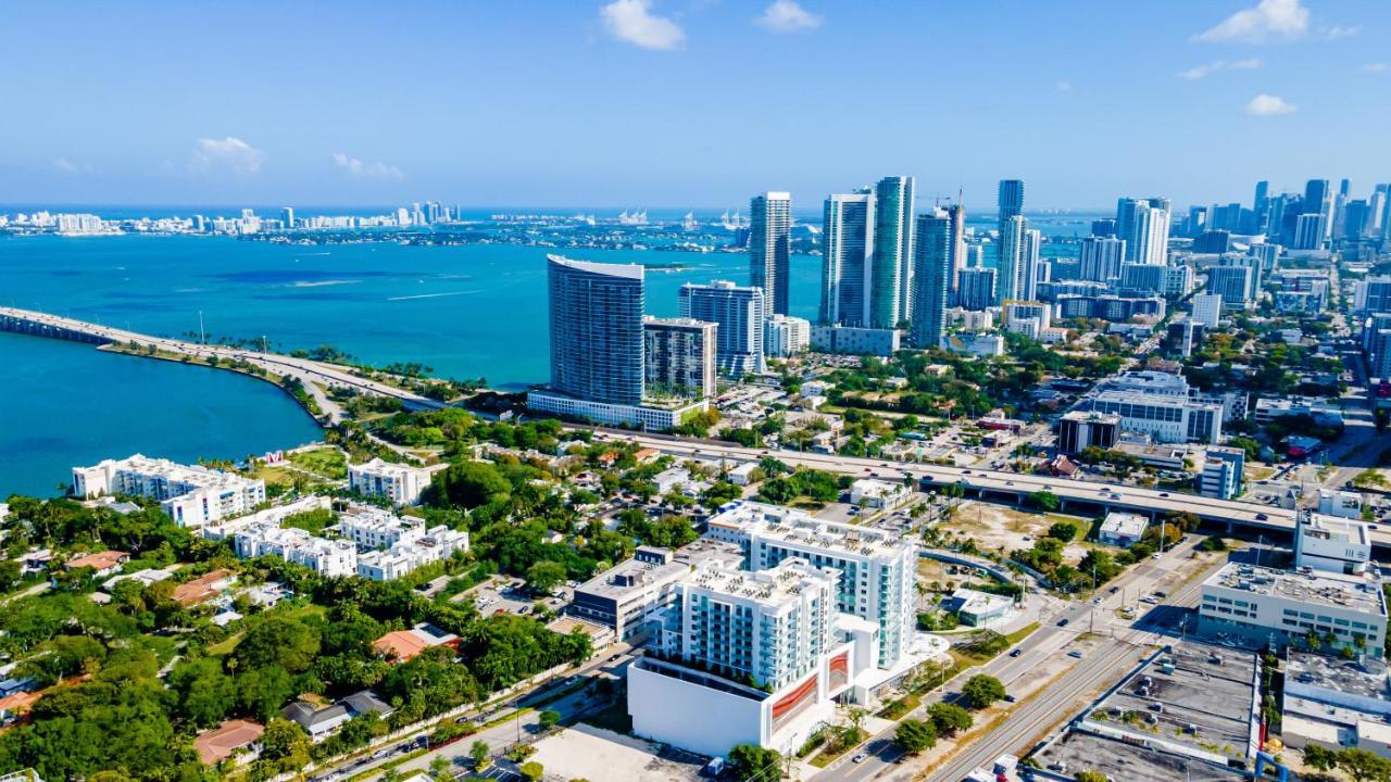 Luxury New At Design District * Miami